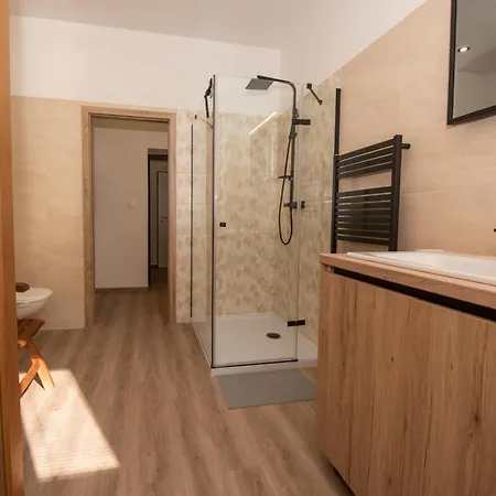 公寓 Apartman Istebne *